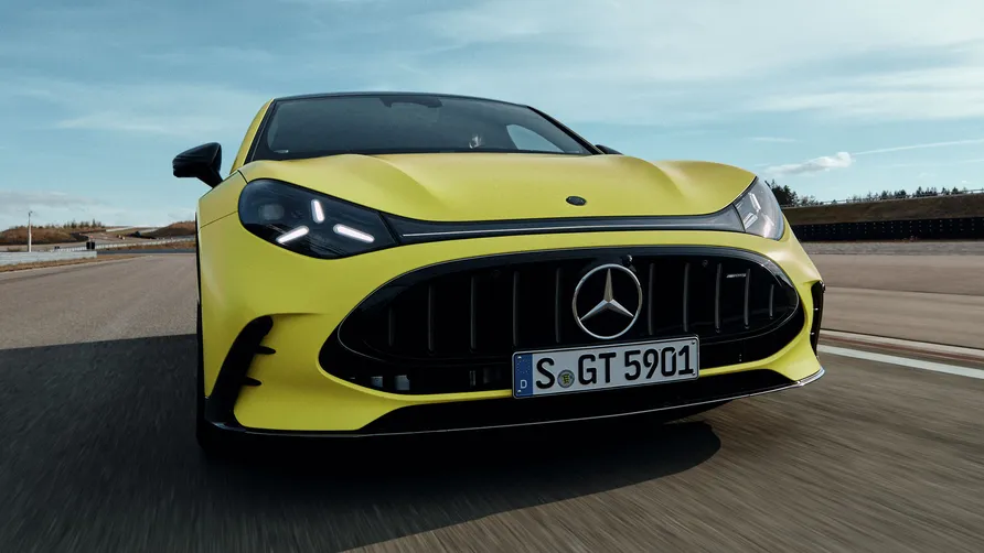 AMG GT 63 wnętrze