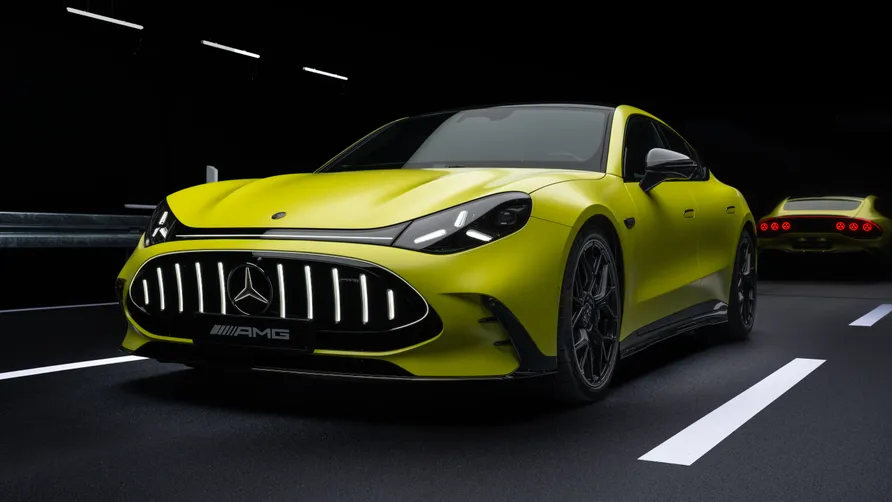 AMG GT 63 deska rozdzielcza